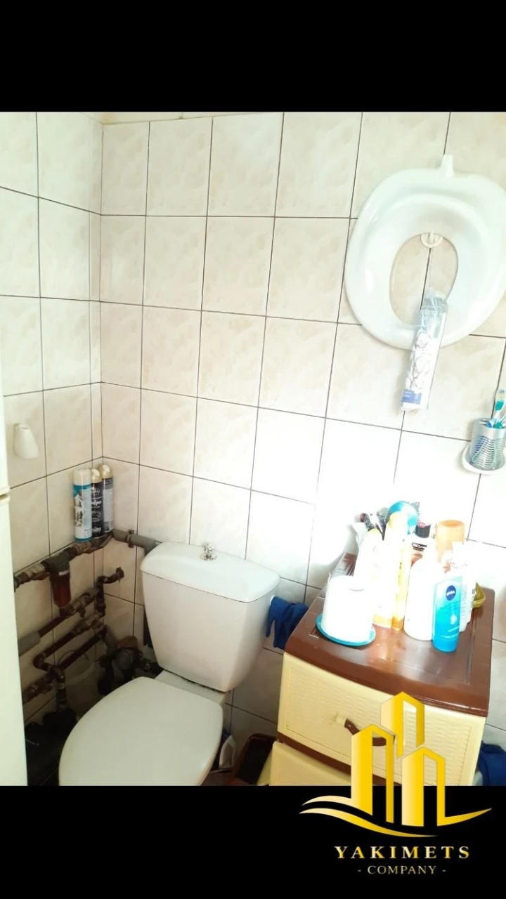 Продається 4-к.кв. в центрі