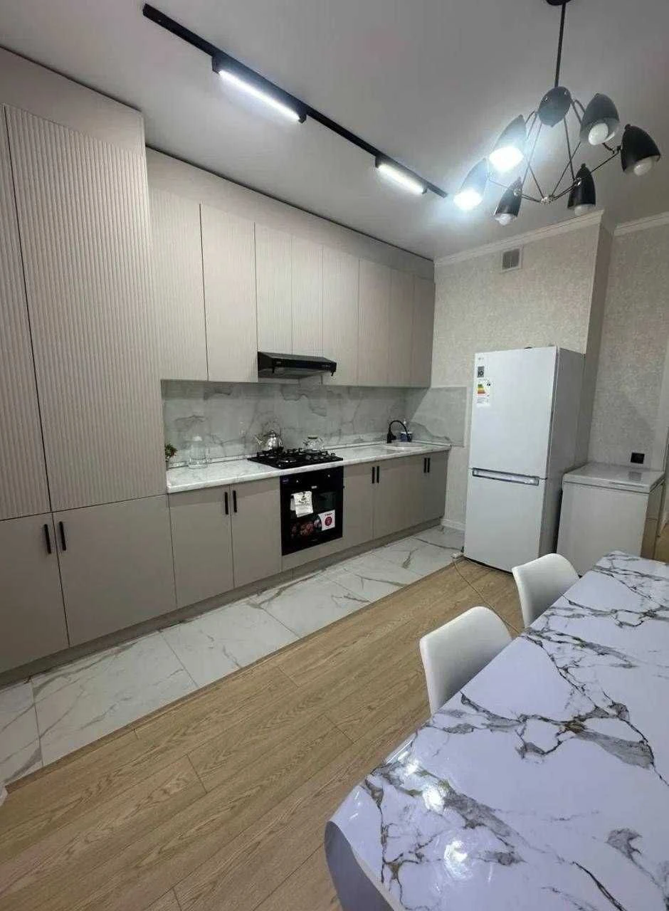Продаж 1к квартири в новобудові по вулиці Пулюя