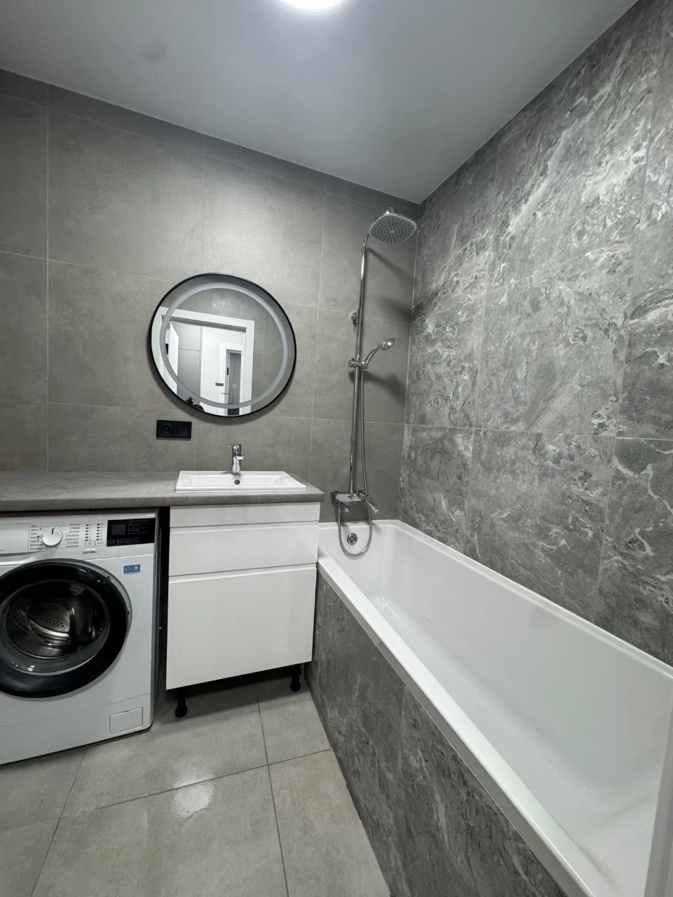 НОВА Від власника продаж новобудова Стрийська 45а Fabric від