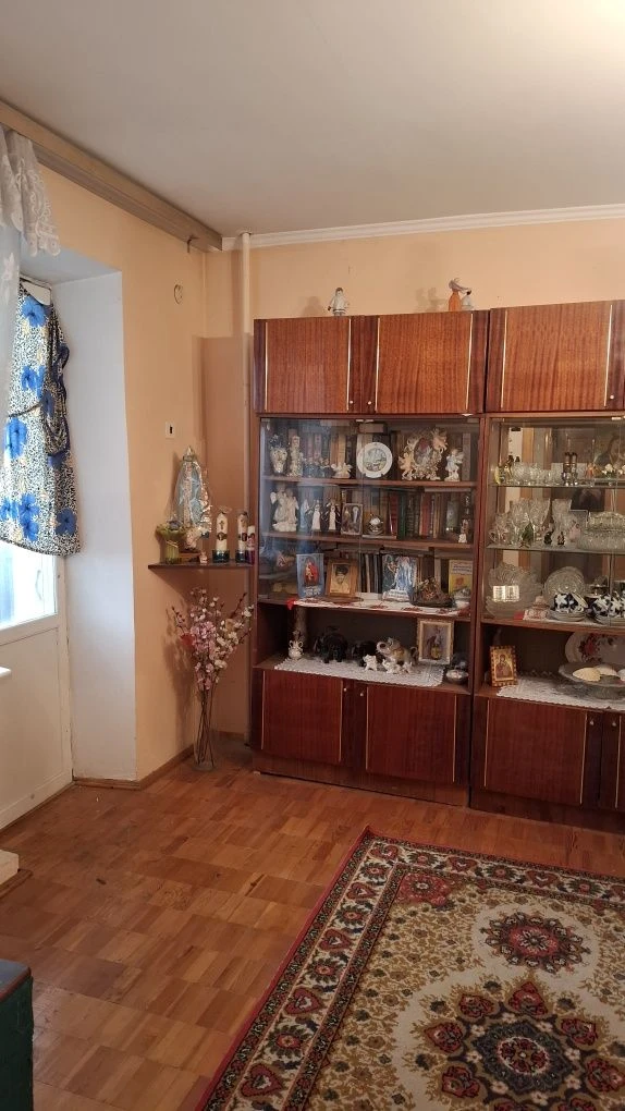 Продаж 2х кімнатної кв вул Миколайчука ,Шевченківський рн ,м