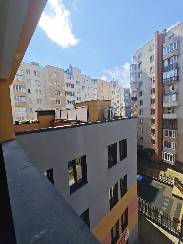 Терміновий продаж 2к квартири у Львові по вул Підголоско