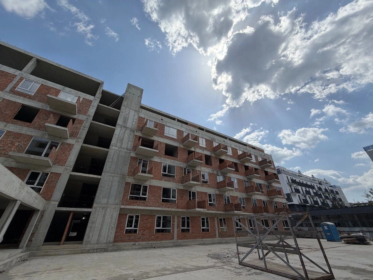 Продаж 1-2 квартири 56 м ЖК Фемілі Хаус, Орлика-Топольна. Но