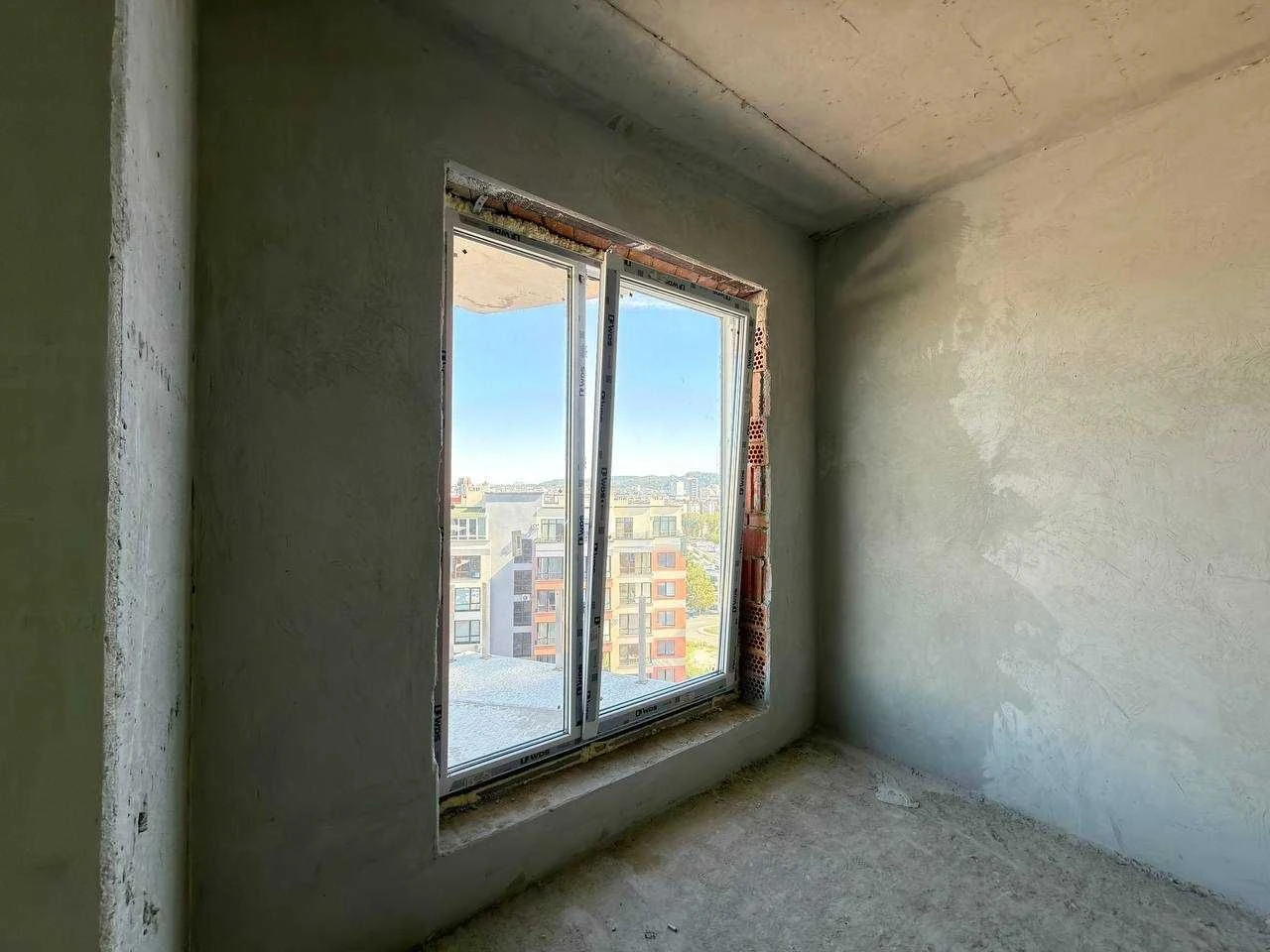 For sale 2-room apartment 58 m² in the Holosko Residents residential complex. On
