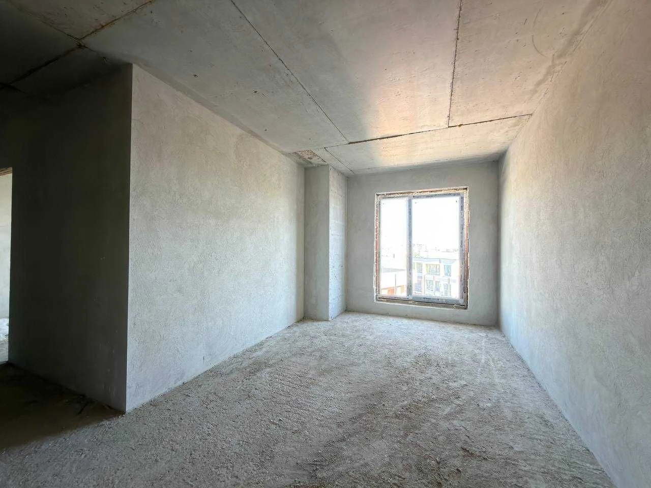 For sale 2-room apartment 58 m² in the Holosko Residents residential complex. On