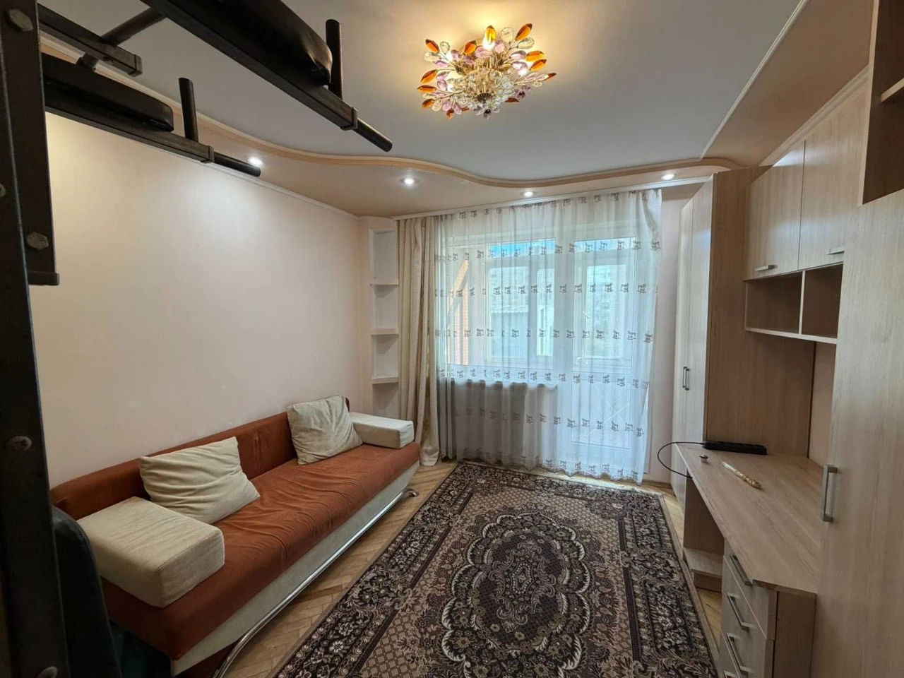 3-room apartment for sale on Trylovskoho St. (Sykhiv). 72 sq.m.