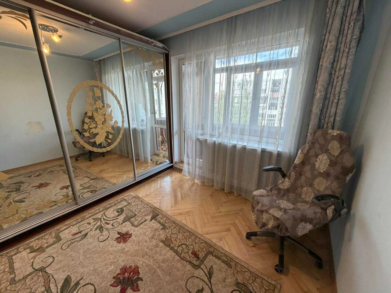 3-room apartment for sale on Trylovskoho St. (Sykhiv). 72 sq.m.