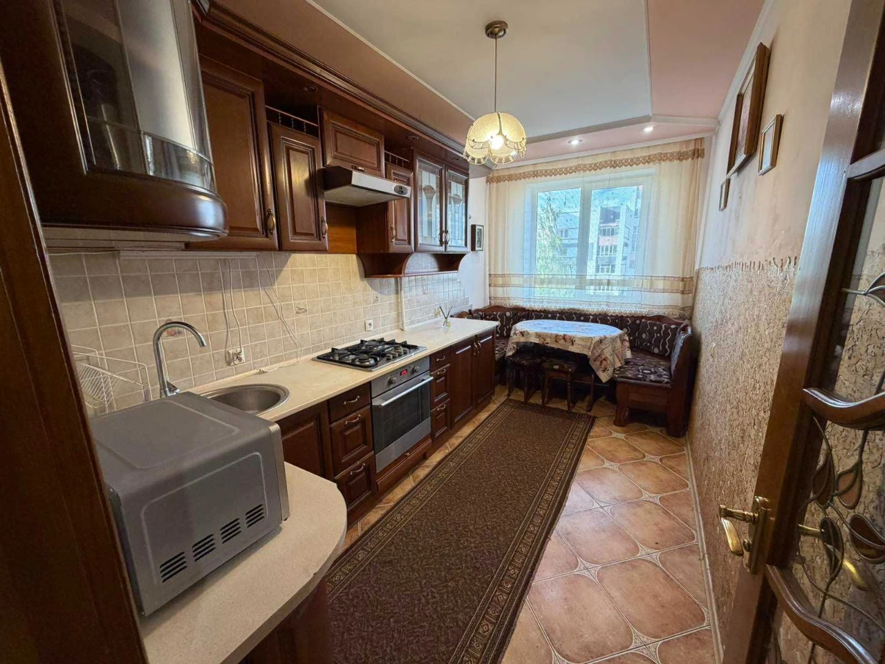 3-room apartment for sale on Trylovskoho St. (Sykhiv). 72 sq.m.