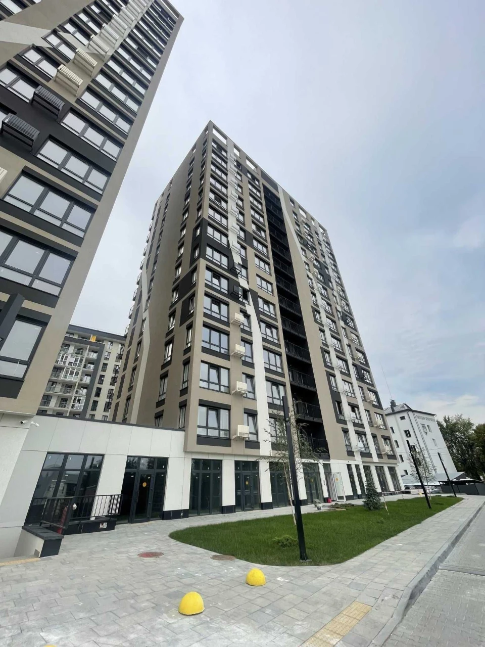 For sale 1 room 44 m2 Gorodnytska residential complex Beethoven