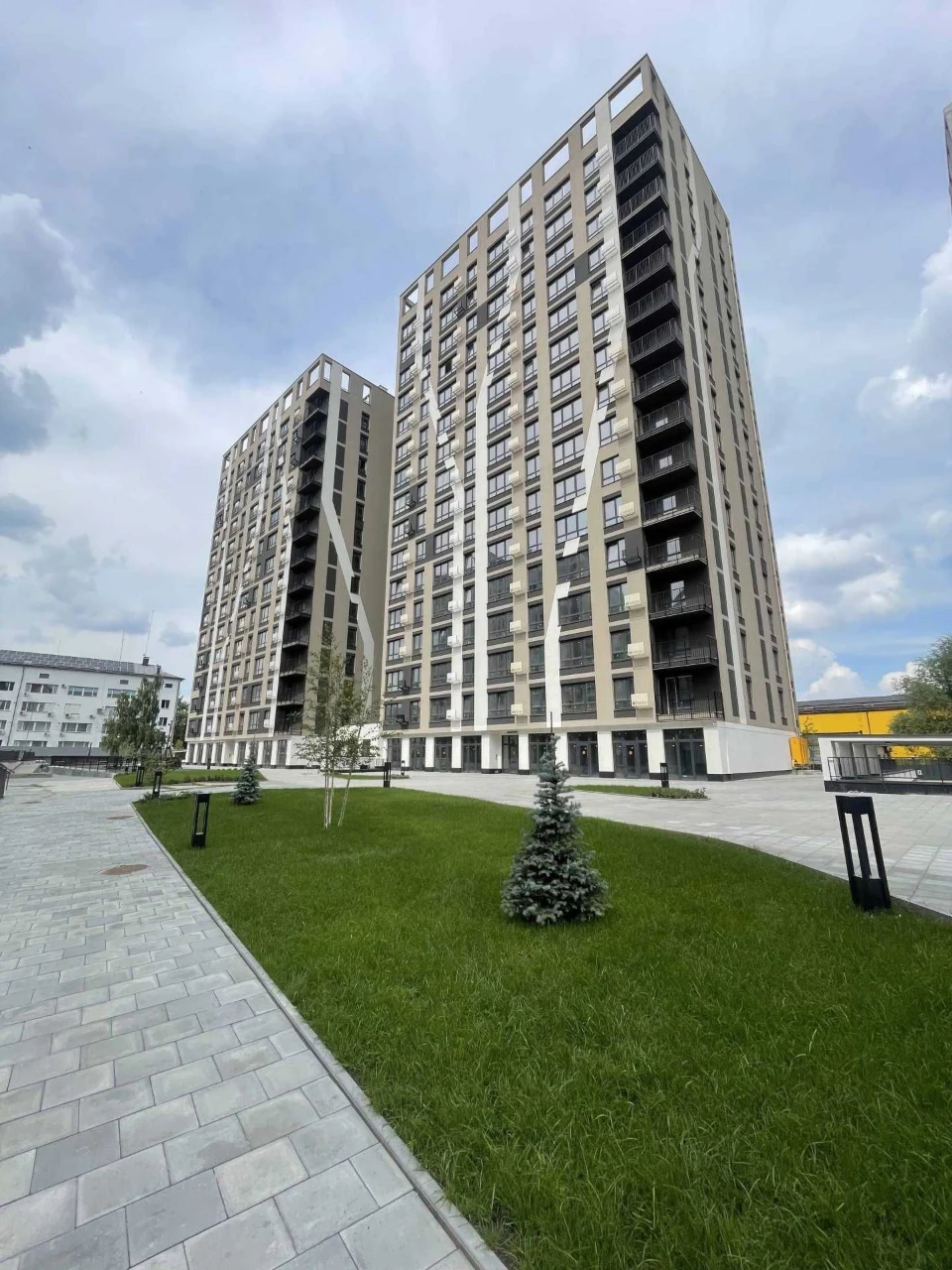 For sale 1 room 44 m2 Gorodnytska residential complex Beethoven