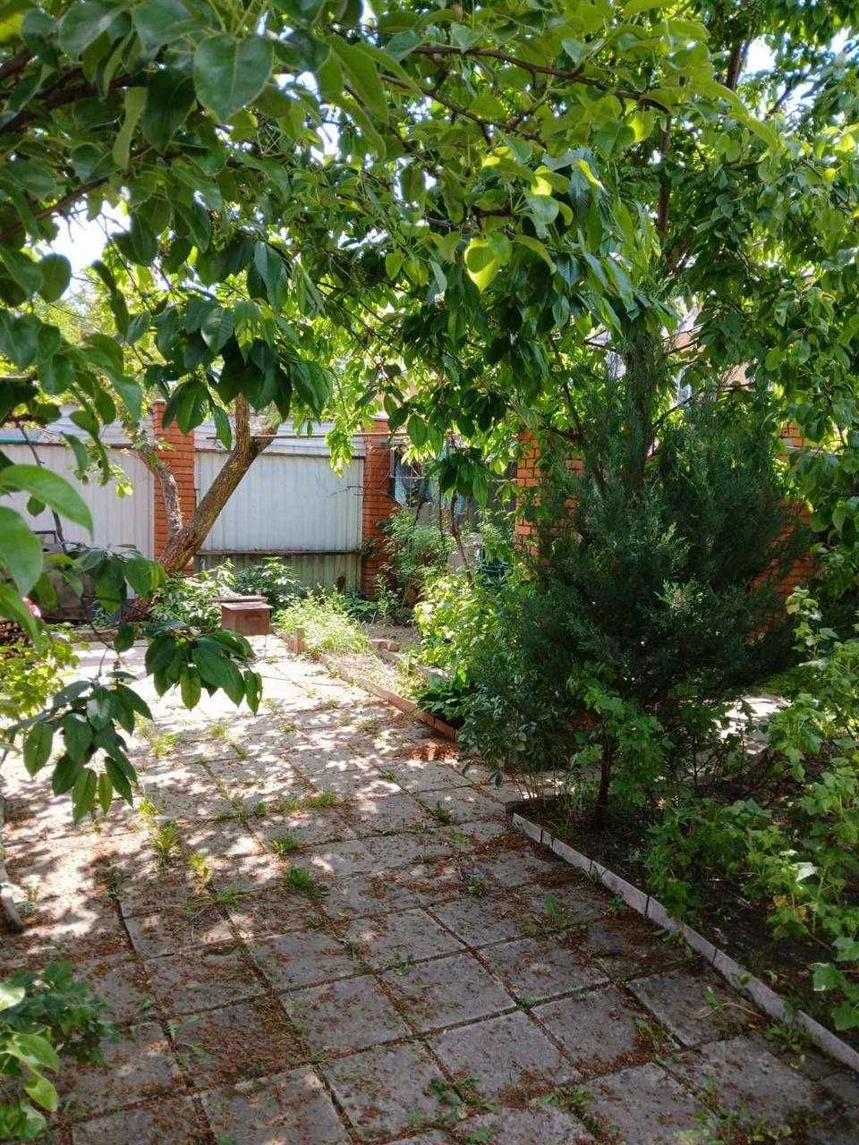 Продажа 4-ком квартиры в вилле со двором на ул.