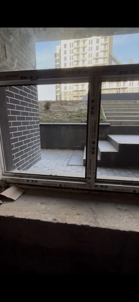 Продам 2х кімнатну квартиру Залізнична 7