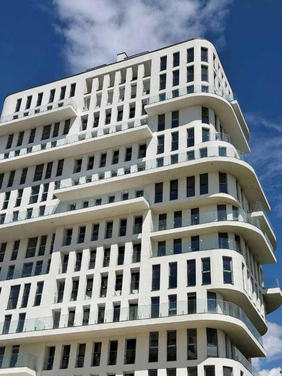 Продаж 2-кімнатної квартири 57,8 м2 з панорамною терасою ЖК