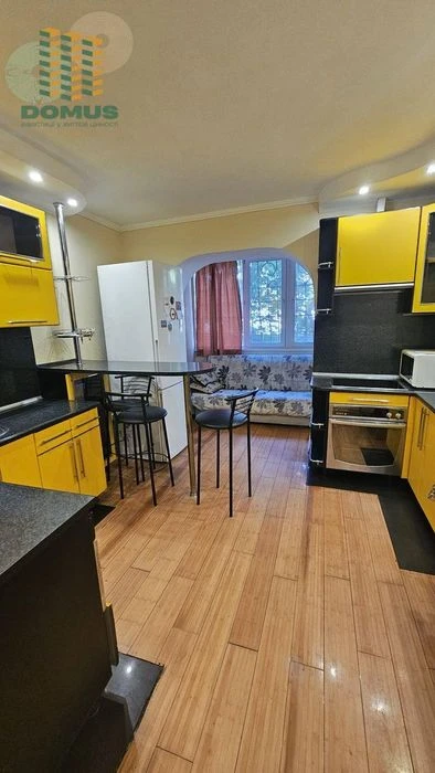 Продам 2 комн ЖК Консоль, Пышоновская! 65 м2 Квартира с ремо