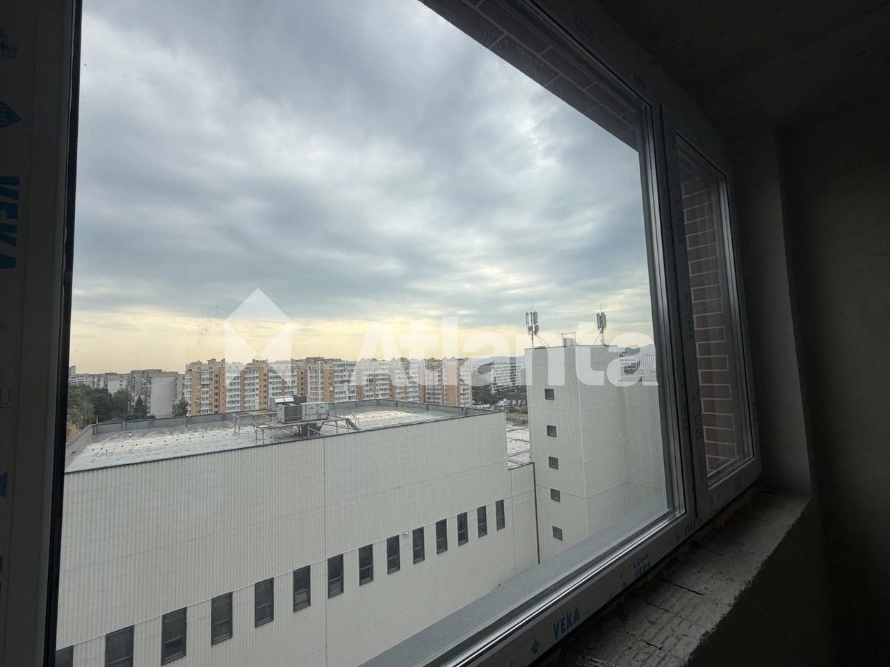Продаж 1-кім. квартири в ЖК Auroom Air по  вул. Топольна
