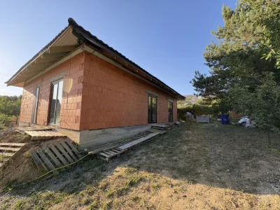 Будинок 110 кв ,поблизу Ужгород ,в районі Підлипники