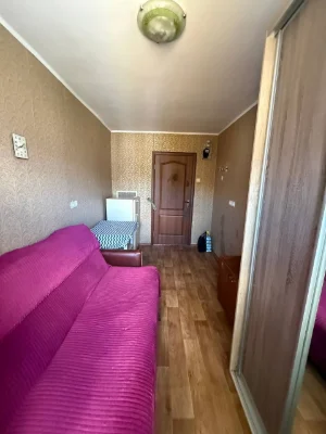 Продаж кімнатна в чудовому гуртожитку. Червоний Міст Шевченк