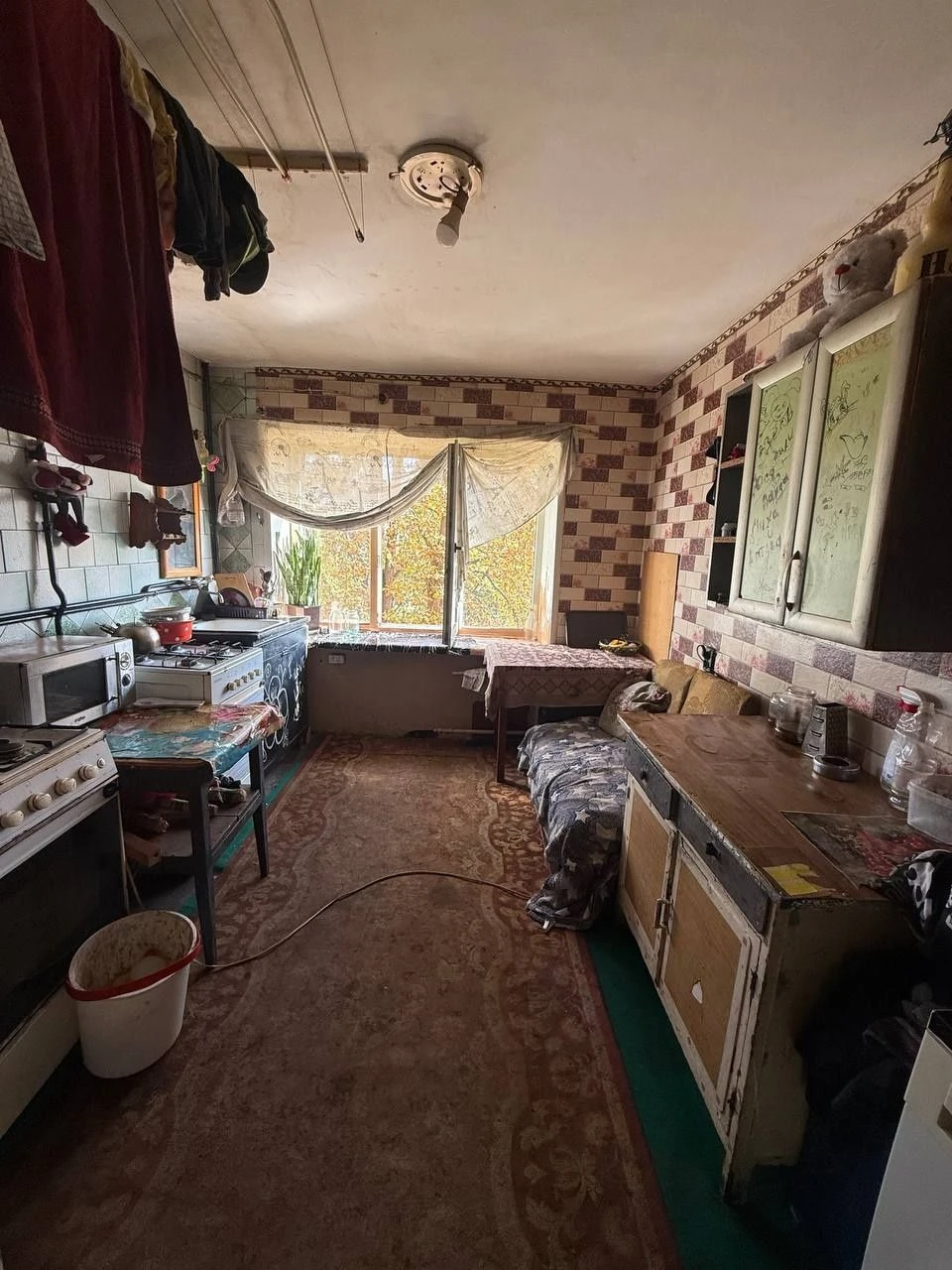 Продаж кімнатна в чудовому гуртожитку. Червоний Міст Шевченк
