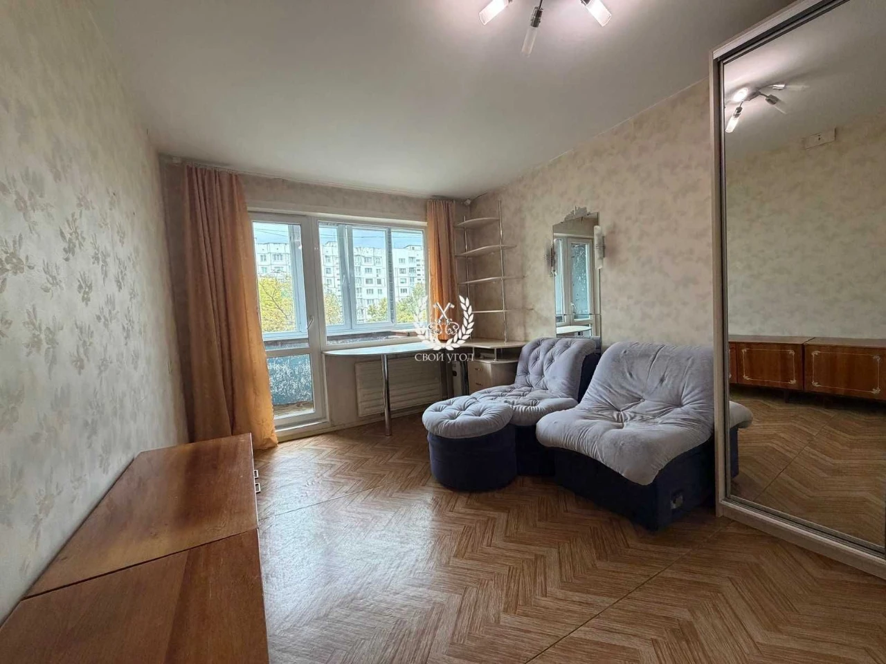 Продаж 2- во кімнатної квартири , Чернігів, ринок Нива