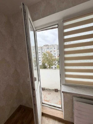 1 кімнатна квартира на вул. Космонавтів