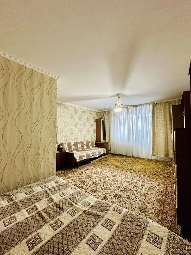 Однокімнатна. Центр.