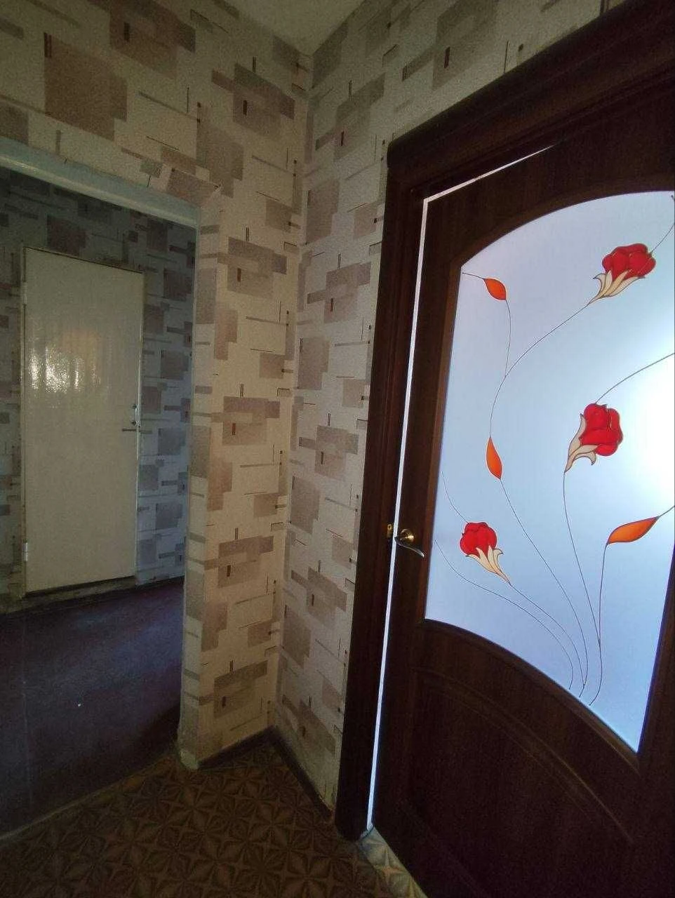 ПРОДАЮ 1-кім.Кв.39м2 "Ул.План."Кух.9м2. Вел.Кімната, Балкон
