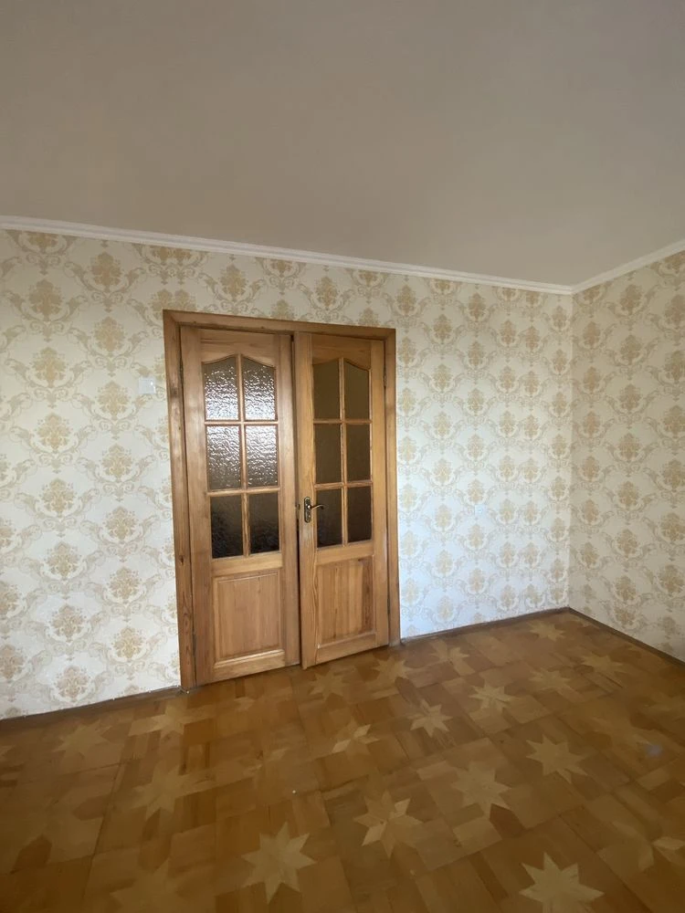 Продам 3х кім. квартиру  79м2  вул. Освіти ( Політех)