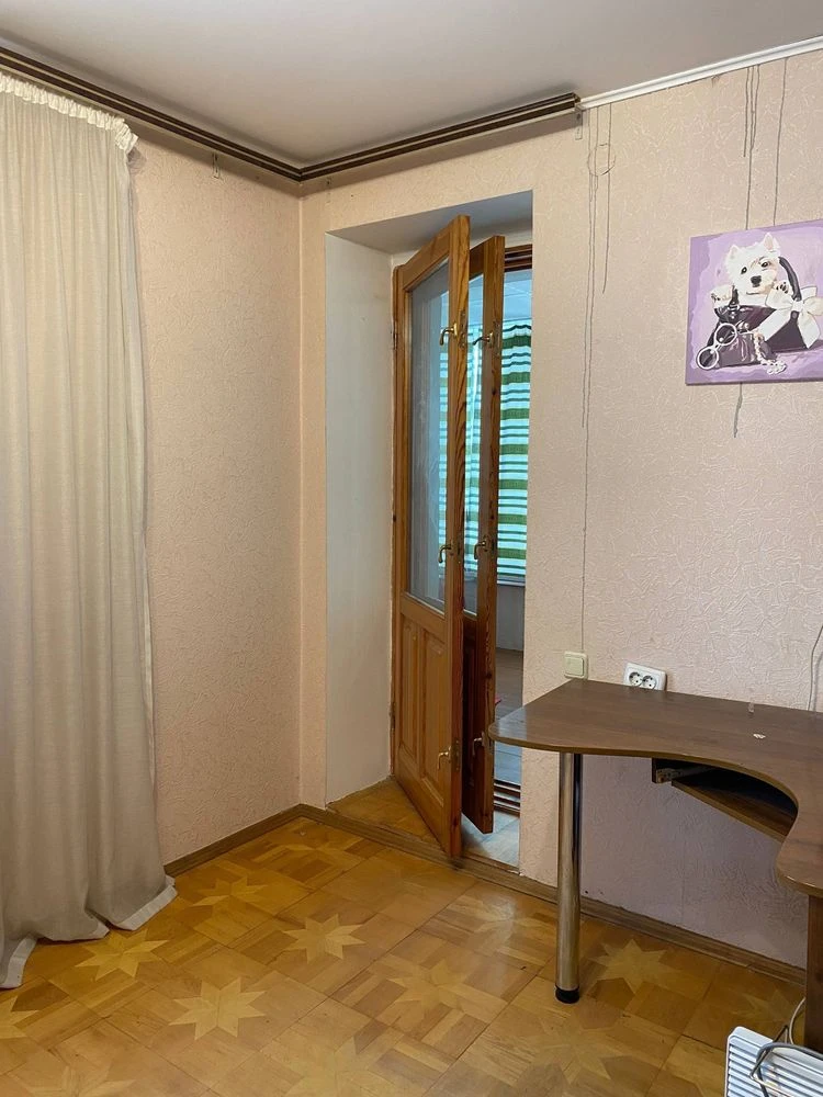 Продам 3х кім. квартиру  79м2  вул. Освіти ( Політех)