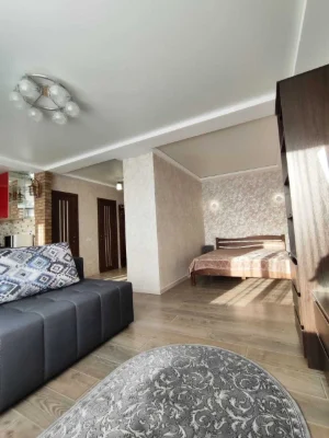1-кімнатна  студія 43 м2, Ремонт, Меблі. Пр. Миру 277/SZ