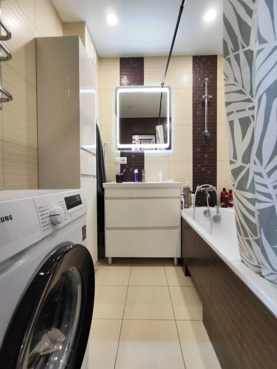 1-кімнатна  студія 43 м2, Ремонт, Меблі. Пр. Миру 277/SZ