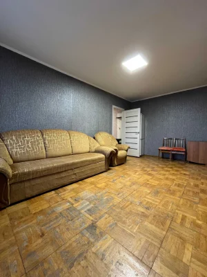 Продається 2-кімнатна квартира площею 48,2 м², Голлівуд. LD