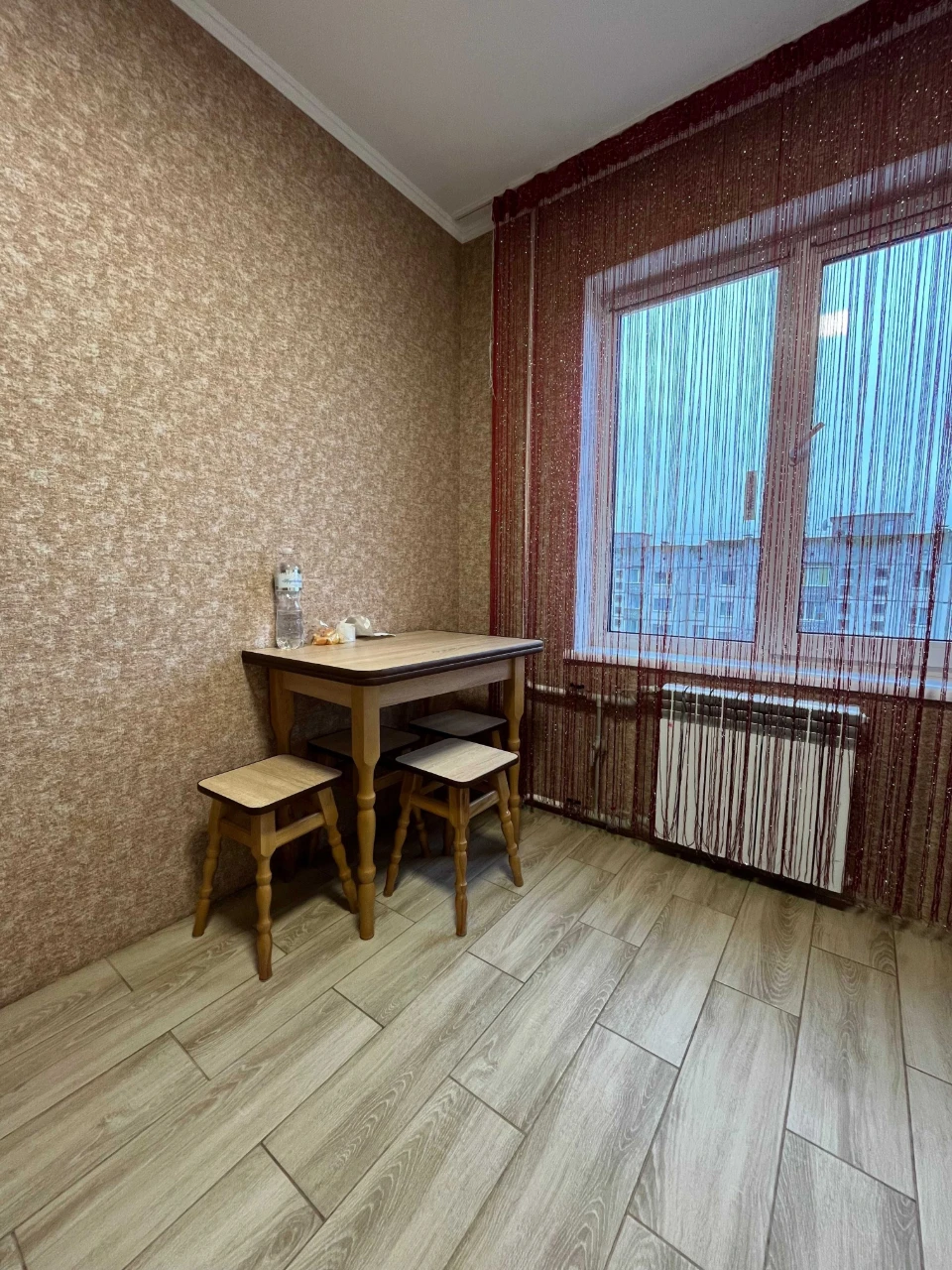 Продається 2-кімнатна квартира площею 48,2 м², Голлівуд. LD