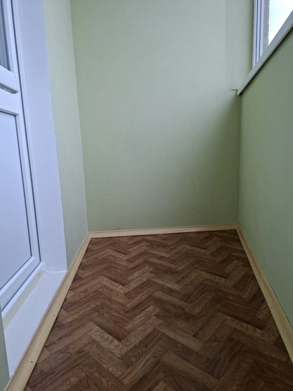 Продам 1 к.кв. пр.Героїв Харкова 304, м-н Сонячний