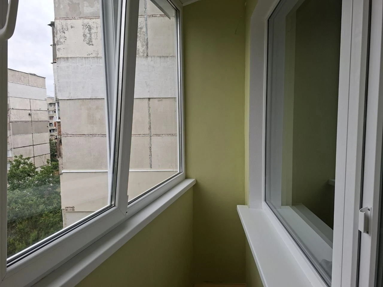 Продам 1 к.кв. пр.Героїв Харкова 304, м-н Сонячний
