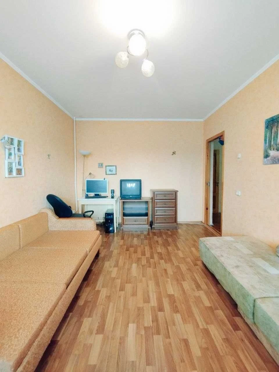 Продам 3 комн. квартиру, 5 минут метро "Победа"