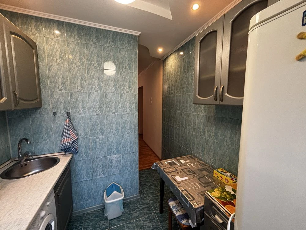 Продам 2 к. кв. этаж 2/5 на 603 м/р ул. В. Зубенко 46
