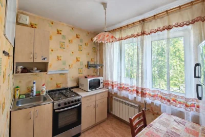 Продам 2к квартиру ХТЗ Метро Индустриальная