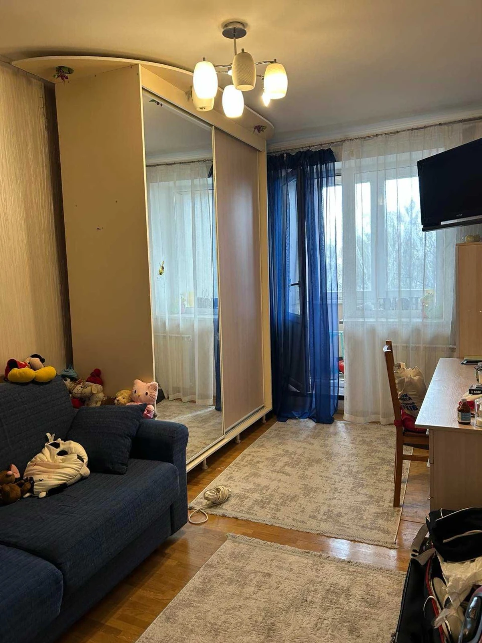 Продам 3-х к. кв. Метро Холодная Гора! Заходи и живи! ГАЗ! Т