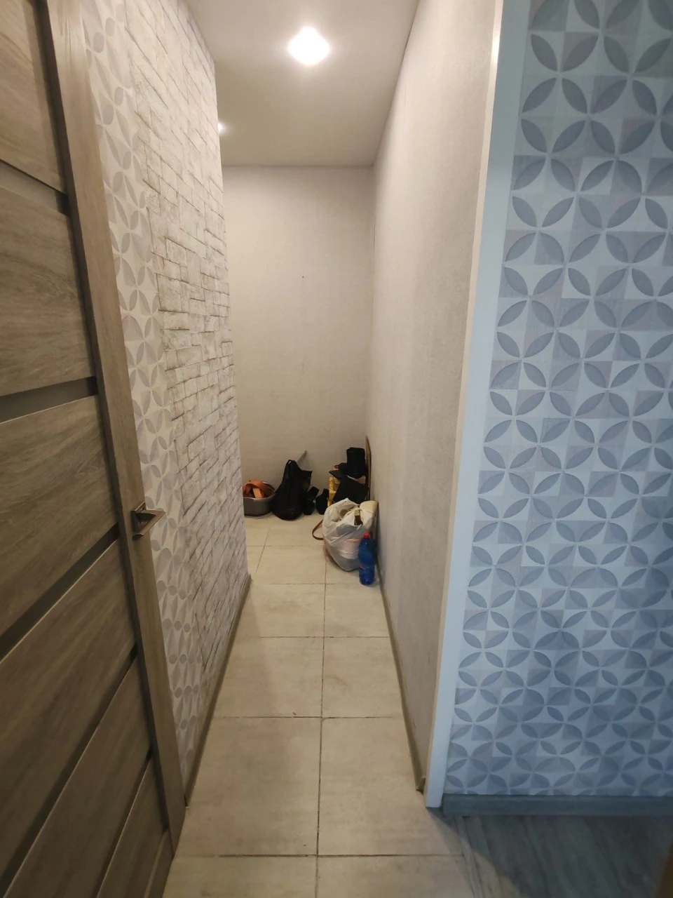 Продам 1 к.кв. с ремонтом 4/5 ул.Франтишека Крала 43, р-н ХТ