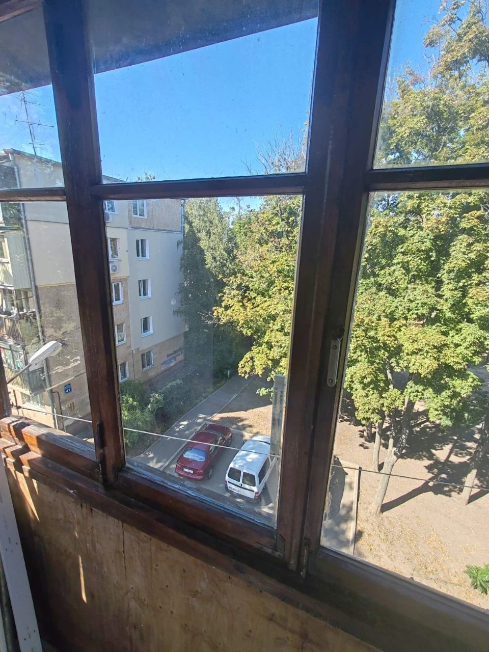 Продам 1 к.кв. с ремонтом 4/5 ул.Франтишека Крала 43, р-н ХТ