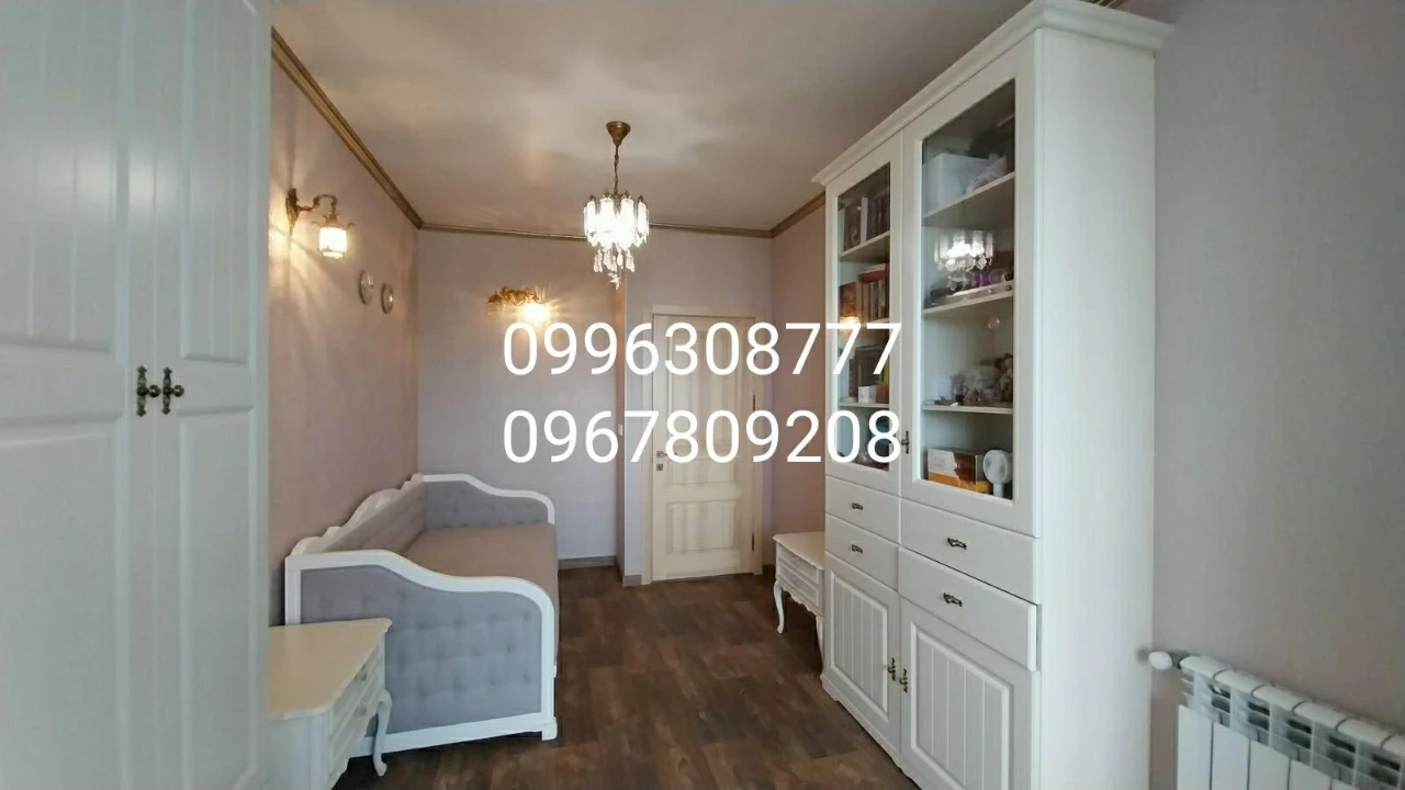 Продам  3 комнатную квартиру  в  новострое ЖК  Искринский! М