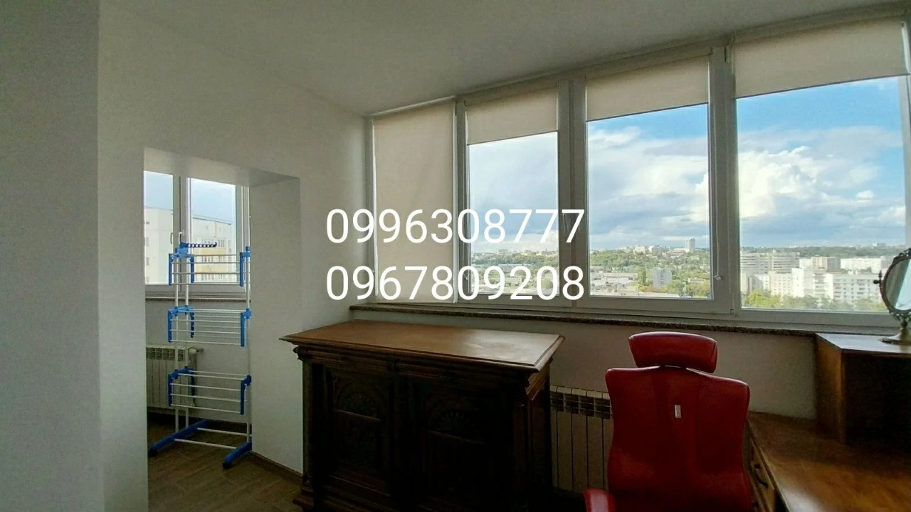 Продам  3 комнатную квартиру  в  новострое ЖК  Искринский! М