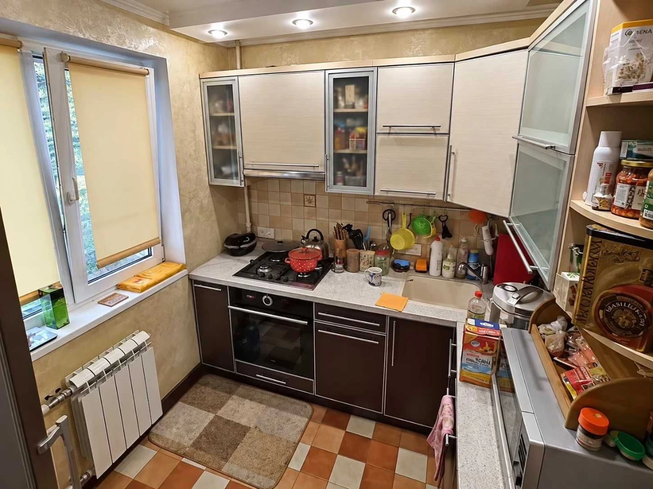 Продам 2к квартиру р-н  ХТЗ. Метро. Рынок   **хорошая цена