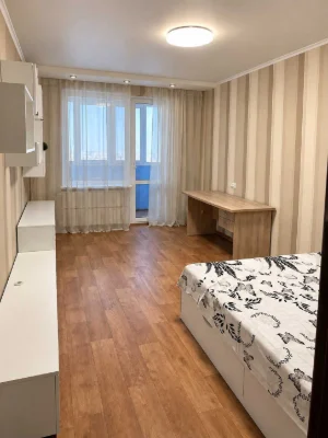 Продам 1к квартиру ХТЗ Метро 3этаж\9ти 2хБалконка