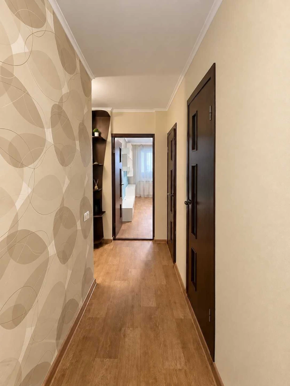 Продам 1к квартиру ХТЗ Метро 3этаж\9ти 2хБалконка