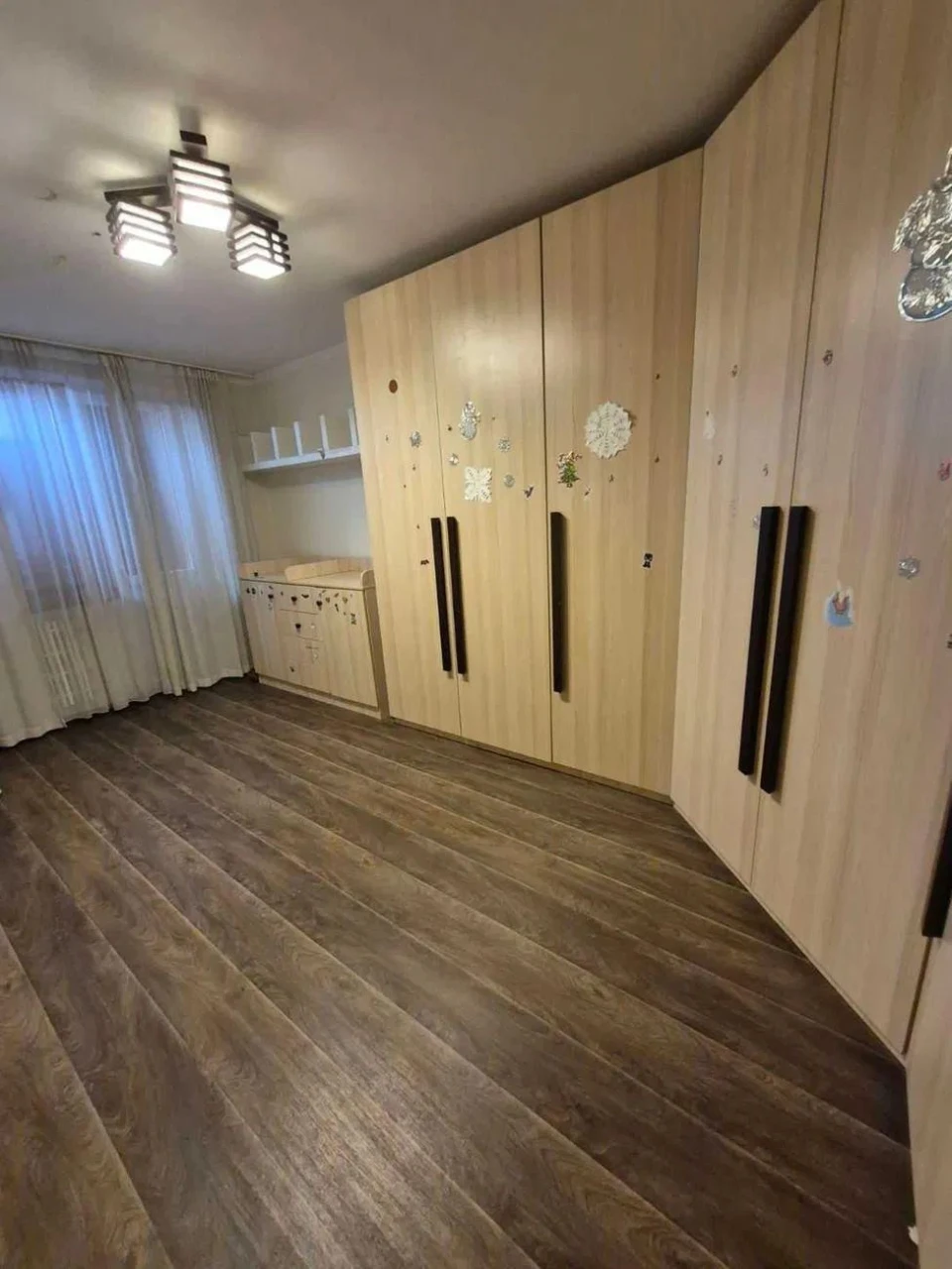 Продам 2-к. кв. вул. Соборності України, Півн. Салтівка, єВі