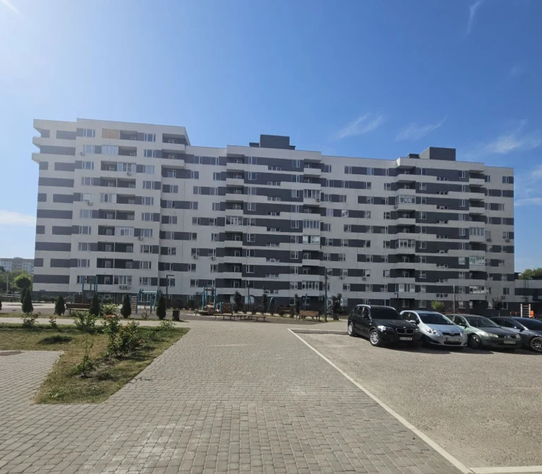 Продам новострой ЖК Пролісок