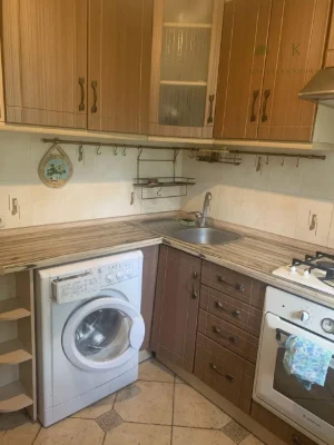 Продам 3к квартиру с ремонтом ул.Каденюка