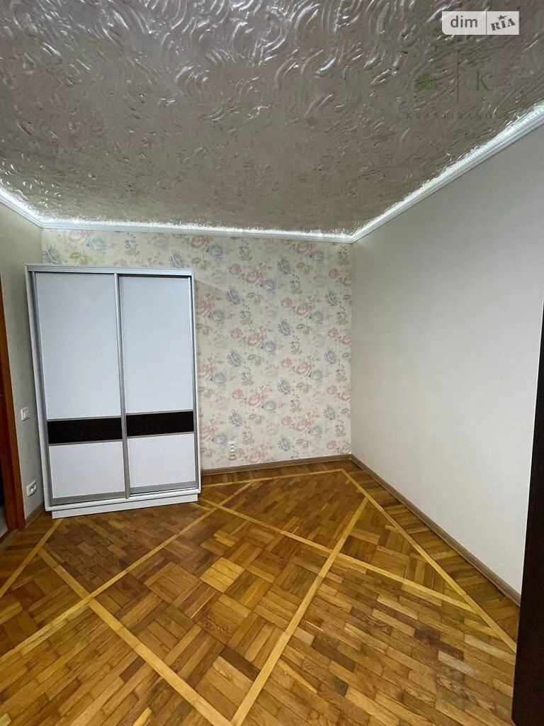 Познанская, ТРК Украина, продажа 1к квартиры