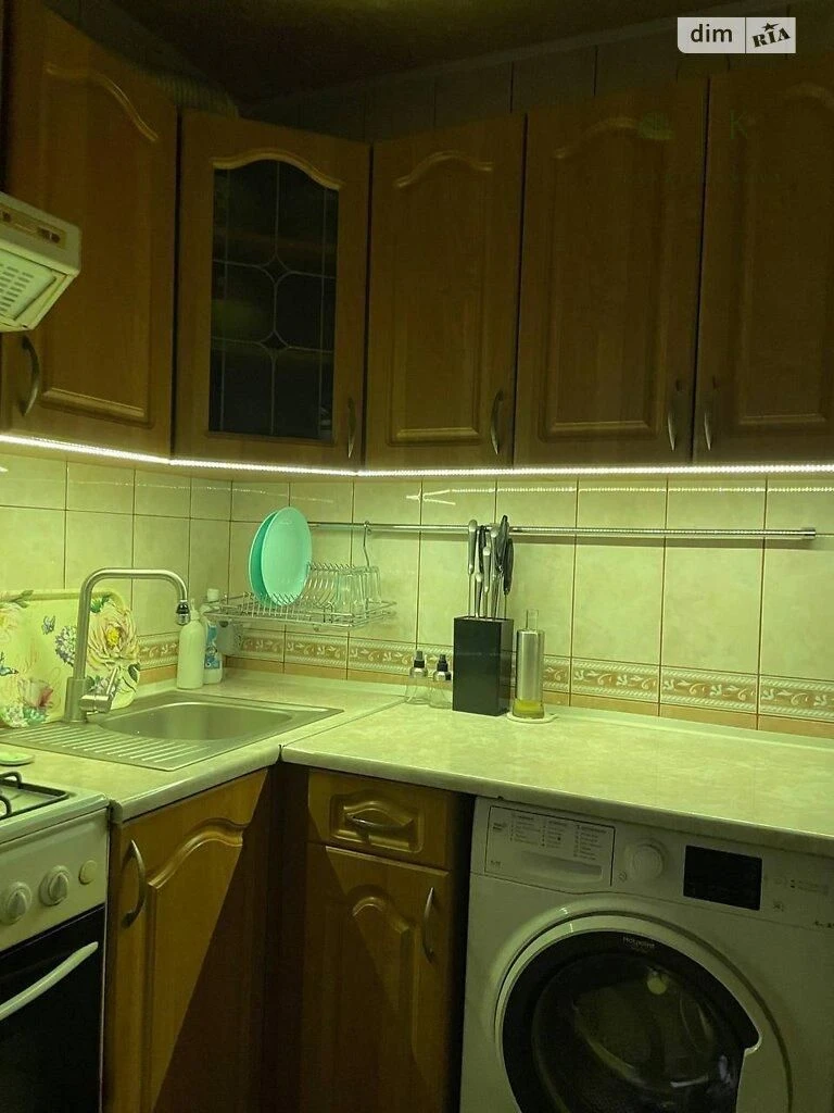 Познанская, ТРК Украина, продажа 1к квартиры