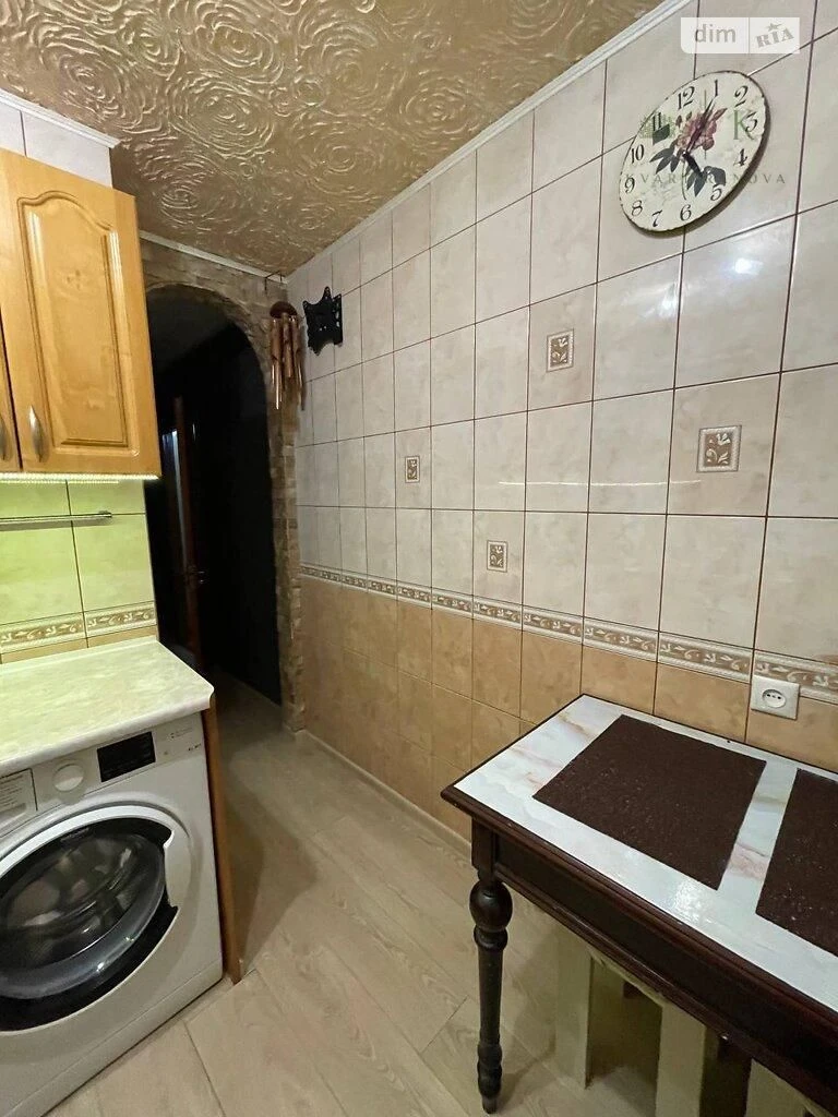 Познанская, ТРК Украина, продажа 1к квартиры